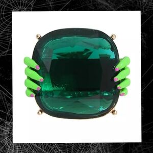 🆕 Witch Hands Cocktail Ring 🔮 Betsey Johnson